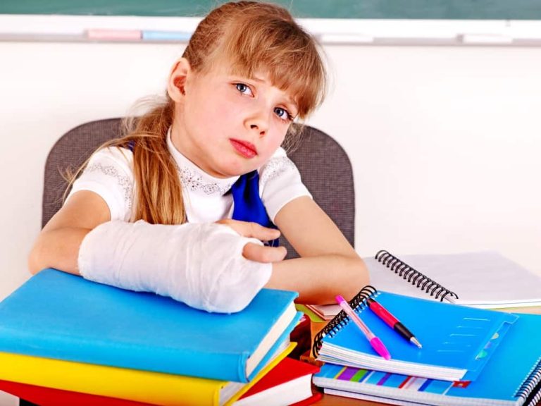 Can A Teacher Sue A Student For Injury?